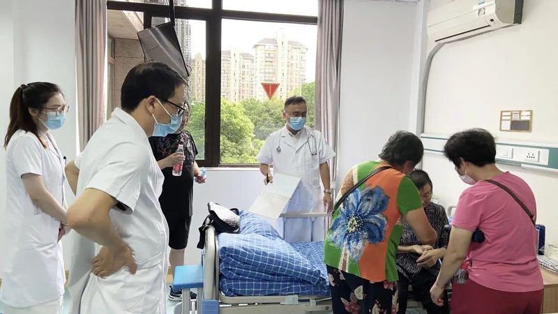 失能老人养老院优缺点分析